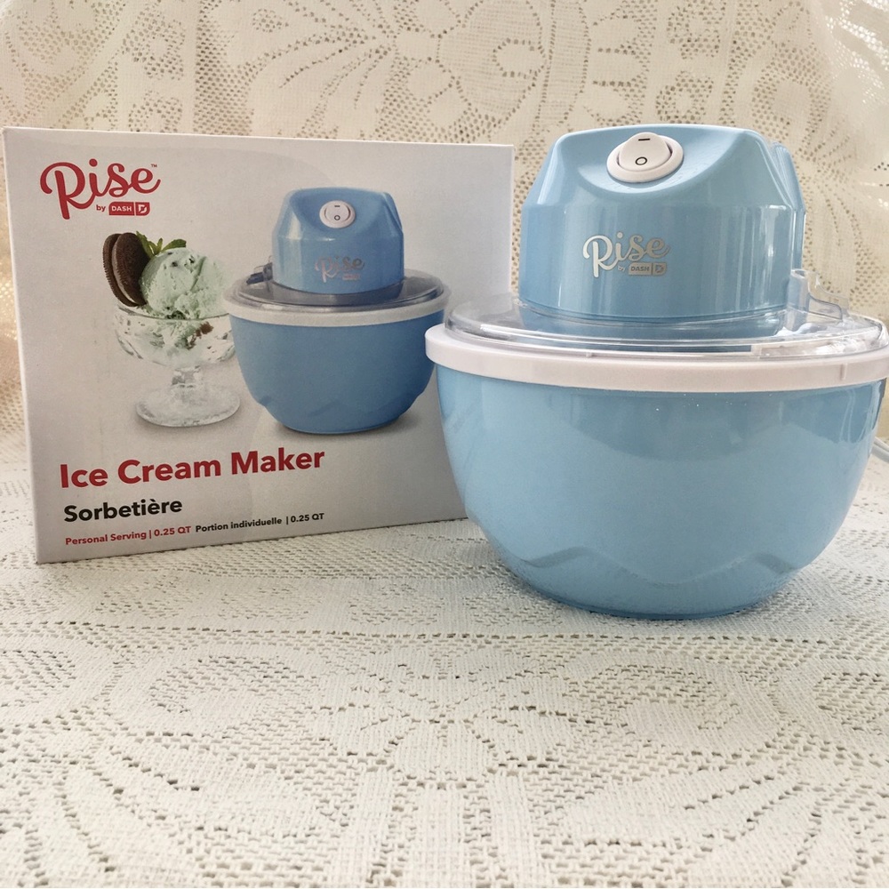 Dash Personal Ice Cream Maker frozen yogurt gelato sherbet